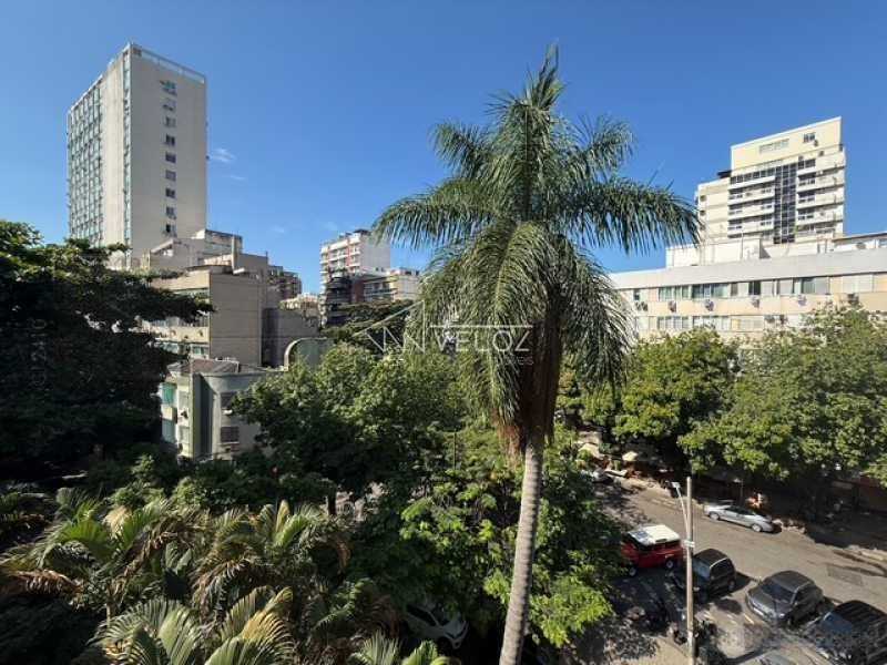 Apartamento à venda com 1 quarto, 36m² - Foto 19