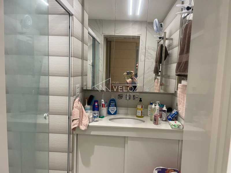 Apartamento à venda com 2 quartos, 74m² - Foto 6