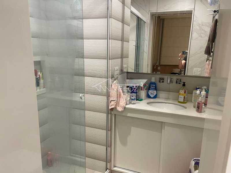 Apartamento à venda com 2 quartos, 74m² - Foto 5