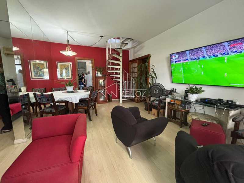 Apartamento, 3 quartos, 192 m² - Foto 11