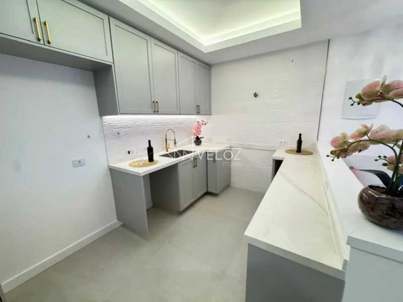 Apartamento à venda com 3 quartos, 105m² - Foto 5