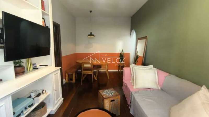 Apartamento à venda com 2 quartos, 78m² - Foto 2