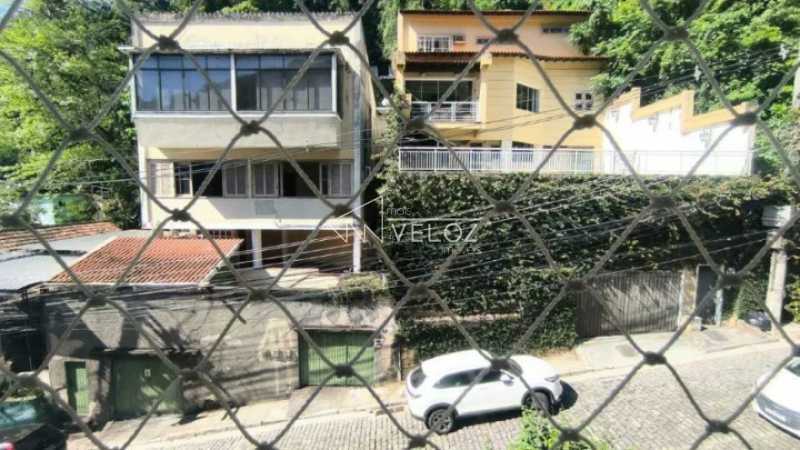 Apartamento à venda com 2 quartos, 78m² - Foto 28