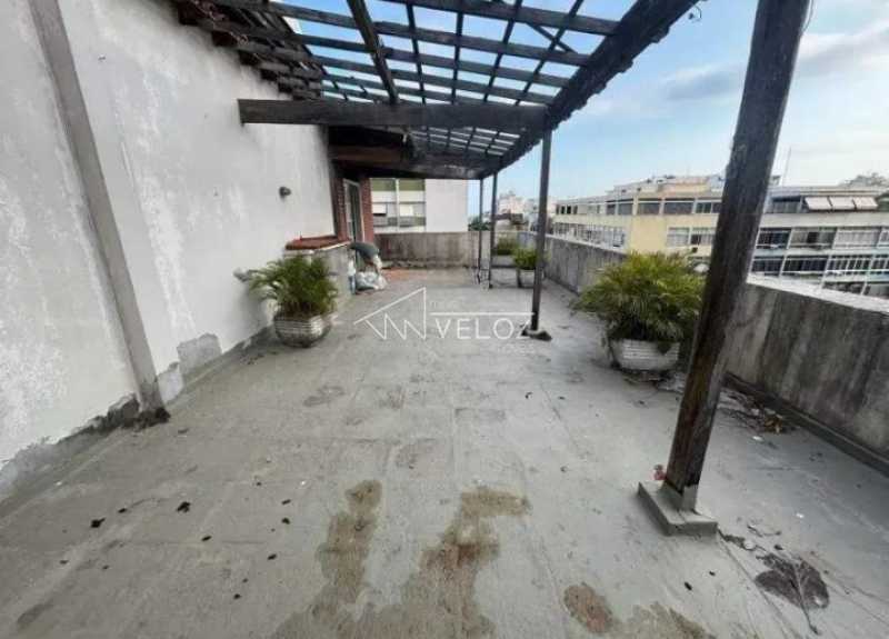 Cobertura à venda com 5 quartos, 236m² - Foto 3