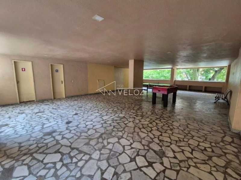 Apartamento, 3 quartos, 140 m² - Foto 2