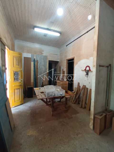 Casa à venda com 2 quartos, 100m² - Foto 10