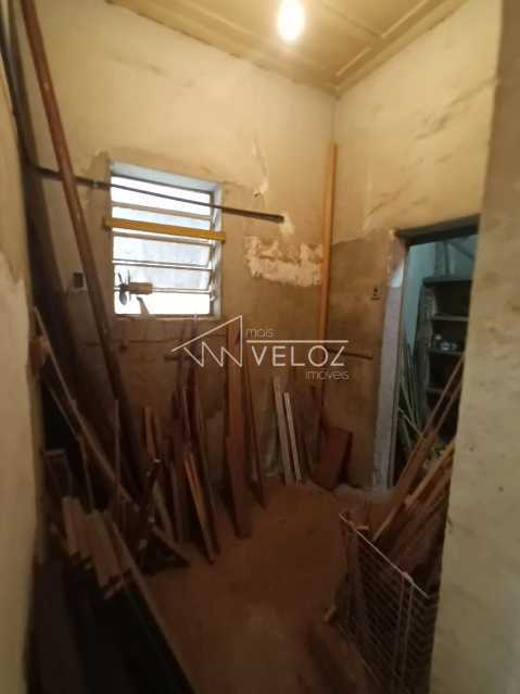 Casa à venda com 2 quartos, 100m² - Foto 19