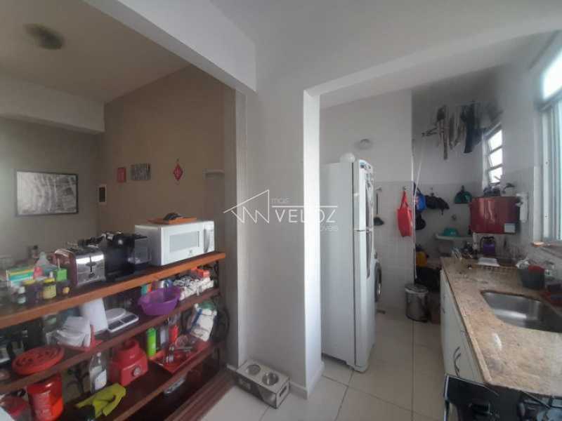 Apartamento à venda com 2 quartos, 70m² - Foto 12