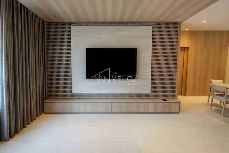 Apartamento à venda com 3 quartos, 105m² - Foto 1