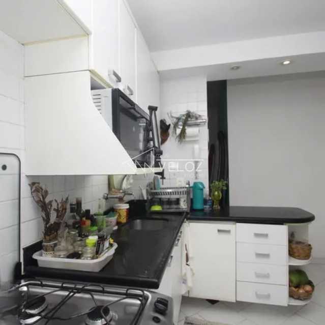 Apartamento à venda com 2 quartos, 65m² - Foto 16