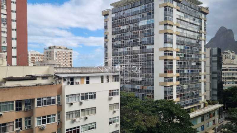 Apartamento à venda com 3 quartos, 100m² - Foto 1