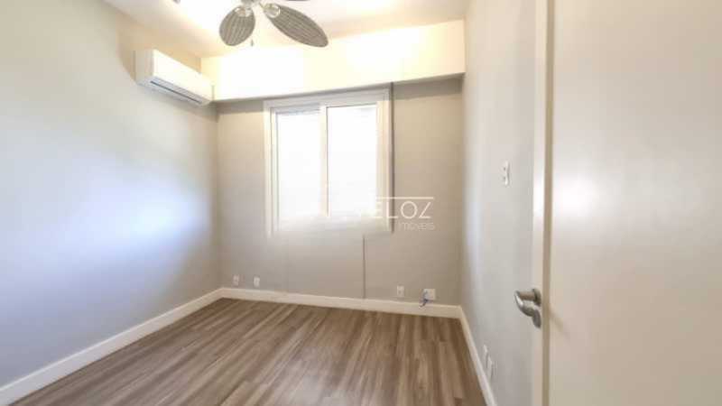 Apartamento, 3 quartos, 146 m² - Foto 1