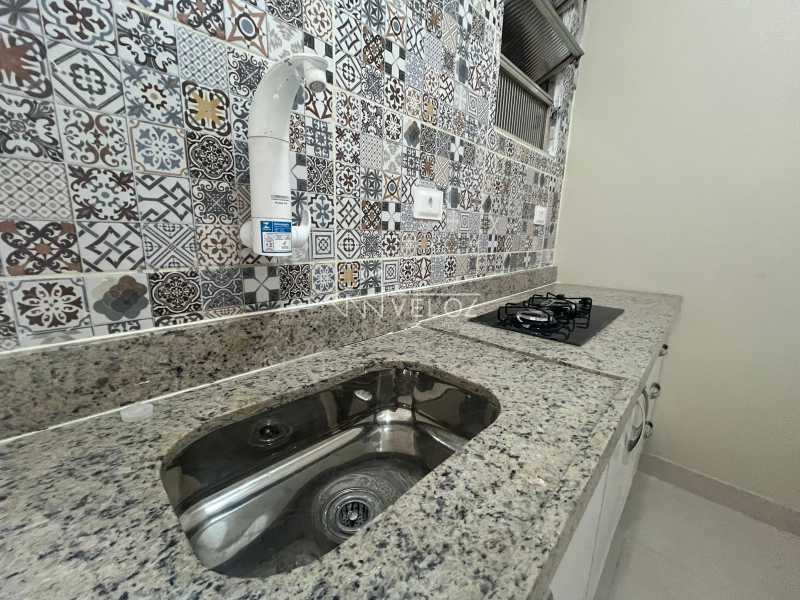 Apartamento, 1 quarto, 27 m² - Foto 1