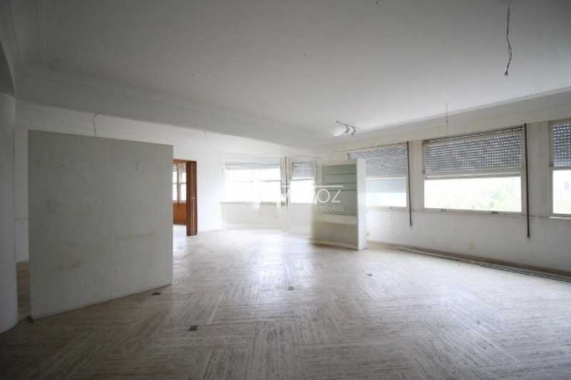 Apartamento à venda com 4 quartos, 130m² - Foto 1