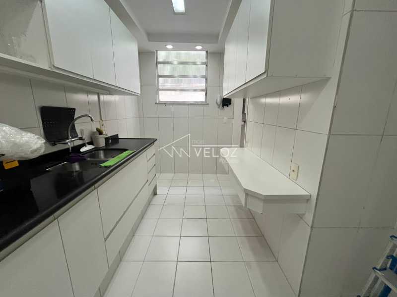 Apartamento à venda com 3 quartos, 99m² - Foto 7