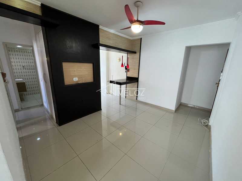 Apartamento, 2 quartos, 50 m² - Foto 4