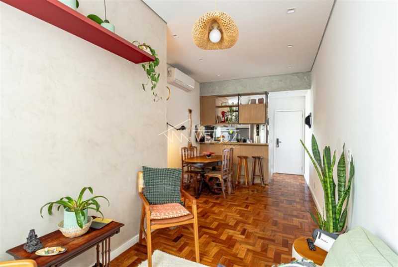 Apartamento à venda com 3 quartos, 79m² - Foto 1