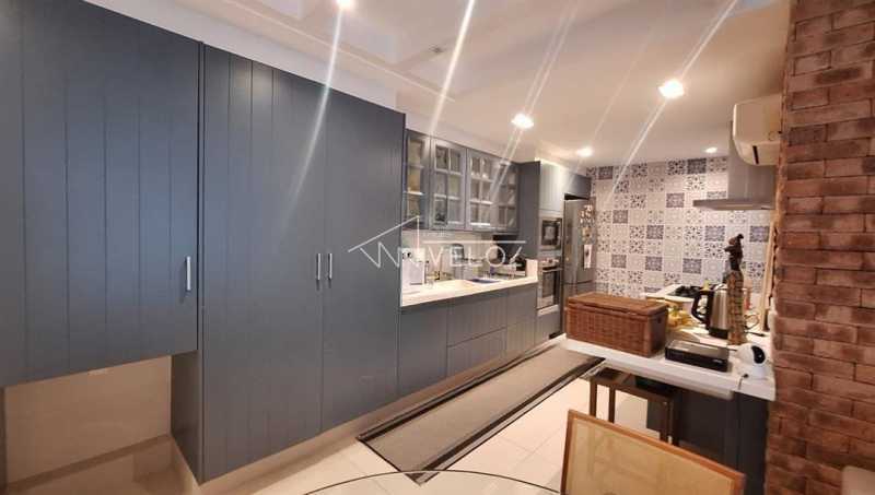 Apartamento à venda com 3 quartos, 131m² - Foto 8