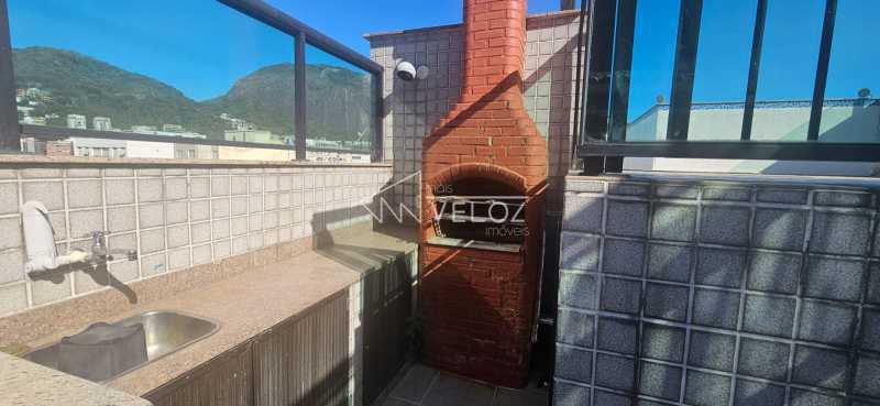 Cobertura à venda com 3 quartos, 238m² - Foto 4