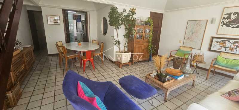 Cobertura à venda com 3 quartos, 238m² - Foto 12