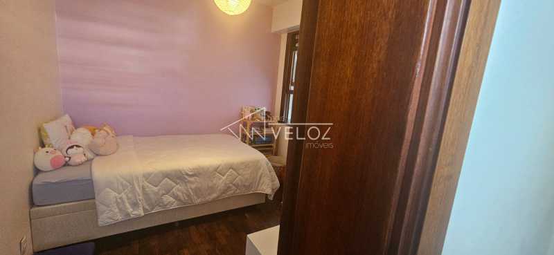 Cobertura à venda com 3 quartos, 238m² - Foto 26