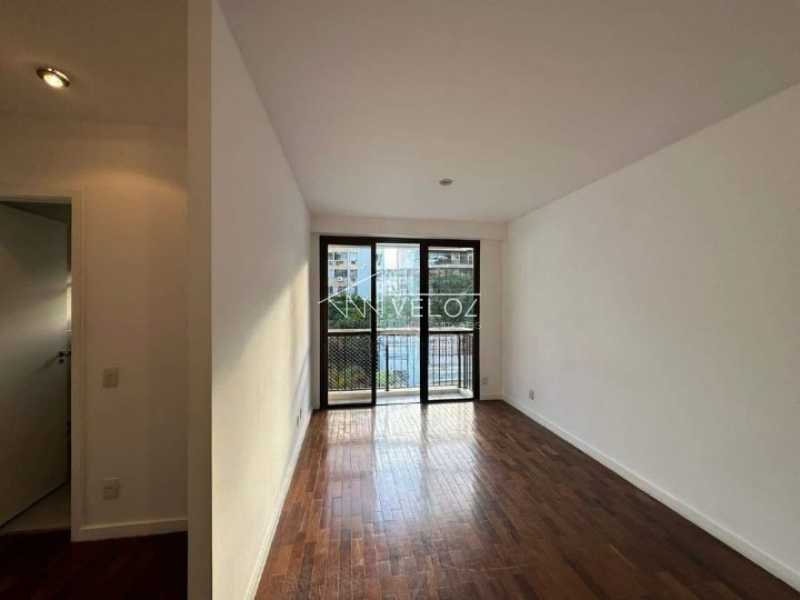 Cobertura, 4 quartos, 252 m² - Foto 23