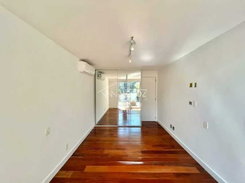 Cobertura, 4 quartos, 252 m² - Foto 13