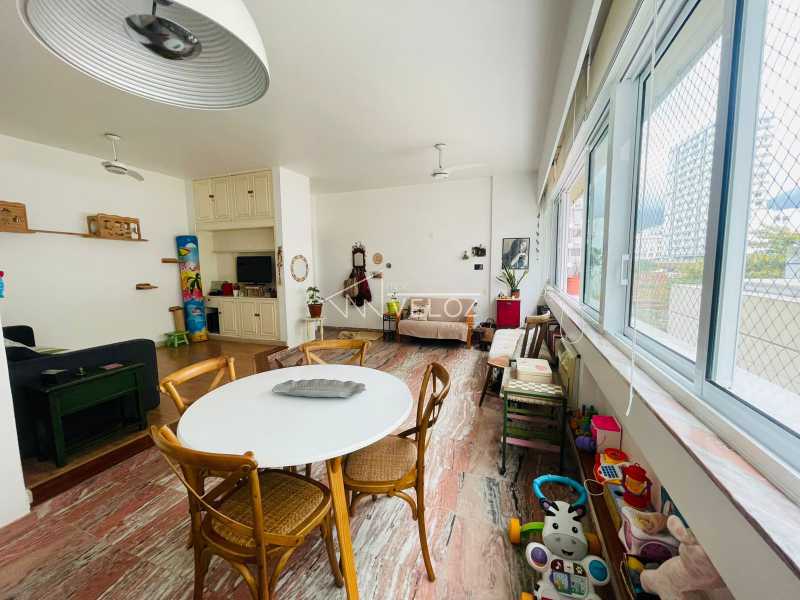 Apartamento à venda com 3 quartos, 118m² - Foto 1
