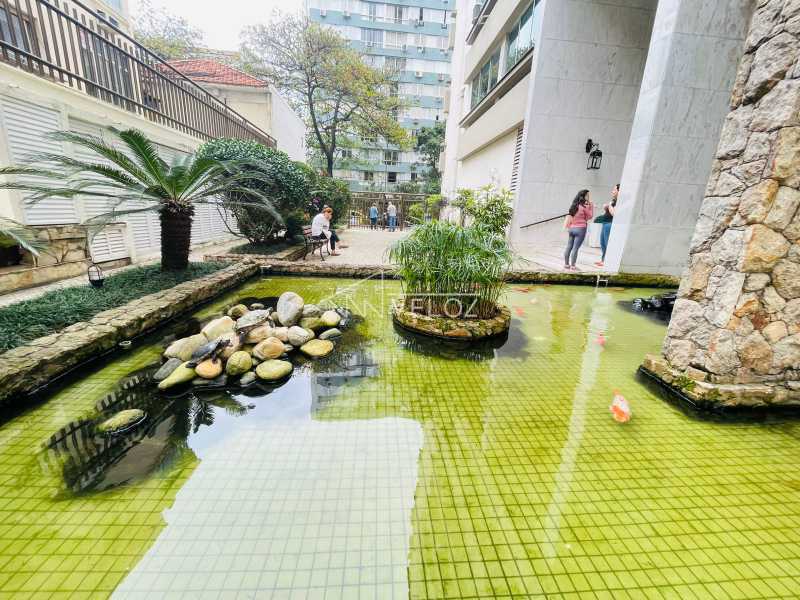 Apartamento à venda com 3 quartos, 118m² - Foto 9