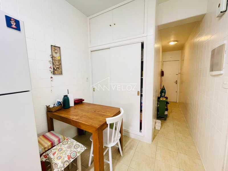 Apartamento à venda com 3 quartos, 118m² - Foto 12