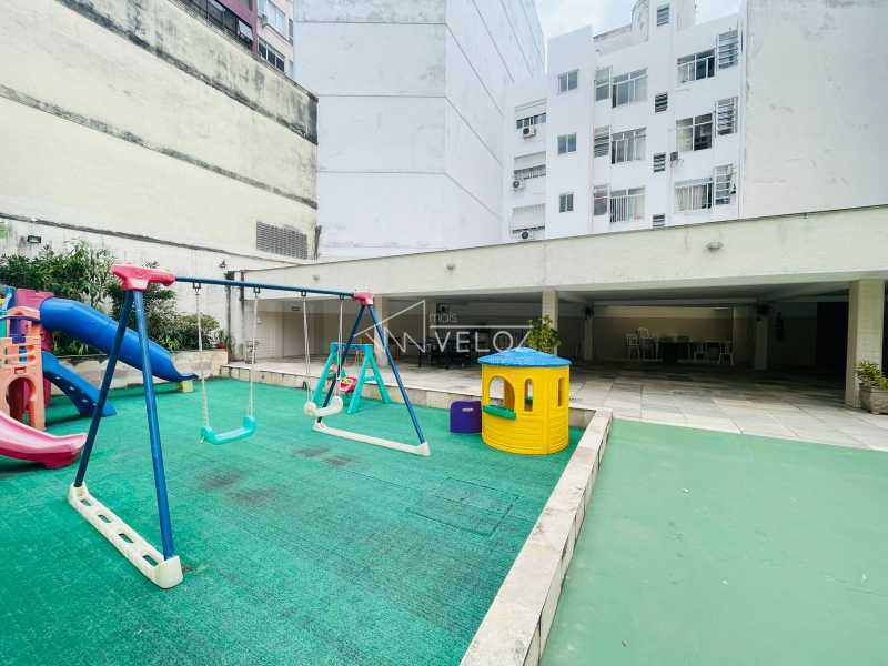 Apartamento à venda com 3 quartos, 118m² - Foto 14