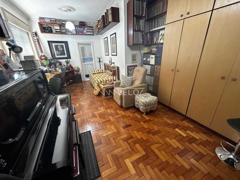 Apartamento, 4 quartos, 241 m² - Foto 10
