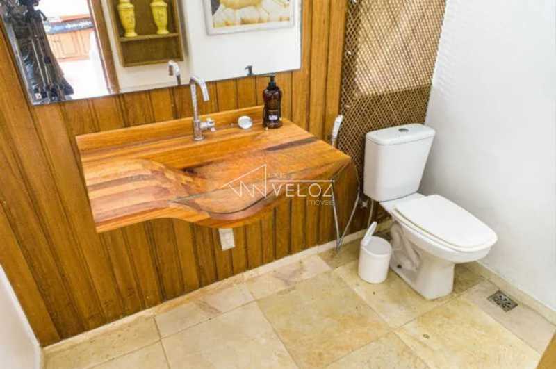 Casa à venda com 6 quartos, 480m² - Foto 21