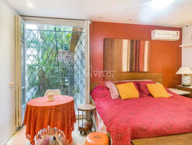 Casa à venda com 6 quartos, 480m² - Foto 29