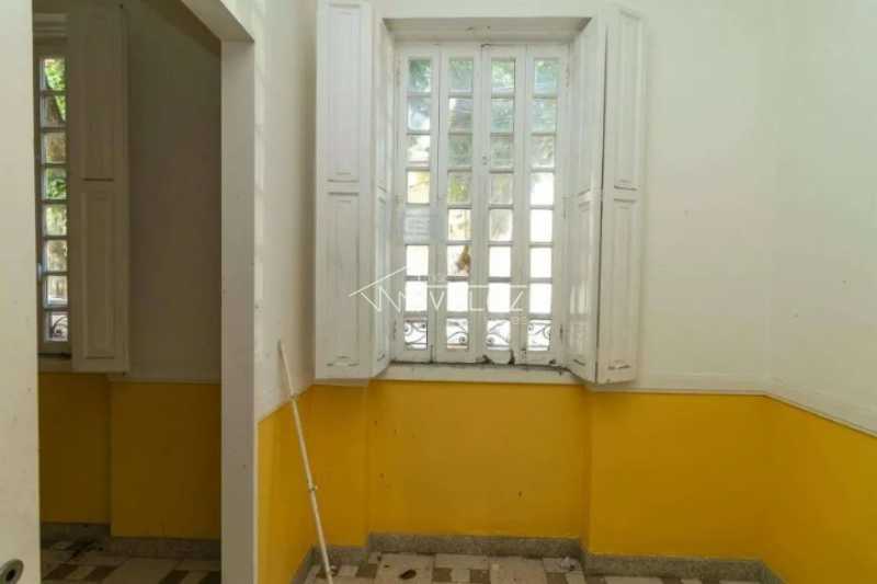 Casa Comercial à venda com 5 quartos, 187m² - Foto 15