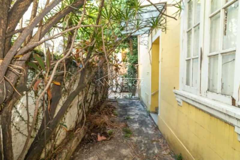 Casa Comercial à venda com 5 quartos, 187m² - Foto 6