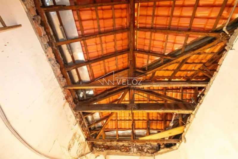 Casa Comercial à venda com 5 quartos, 187m² - Foto 18