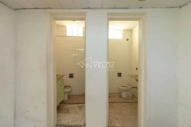 Casa Comercial à venda com 5 quartos, 187m² - Foto 22