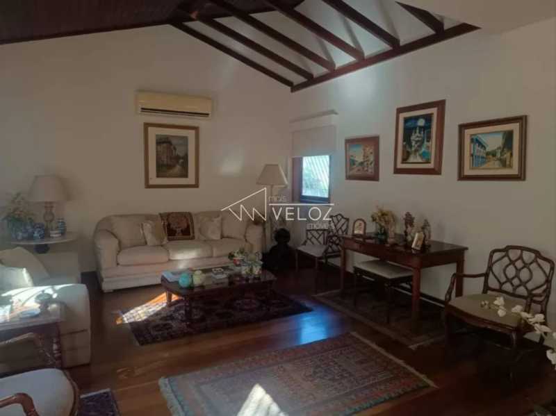 Casa à venda com 4 quartos, 229m² - Foto 8