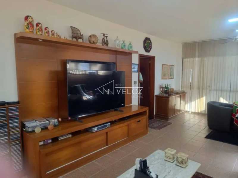 Casa à venda com 4 quartos, 229m² - Foto 18