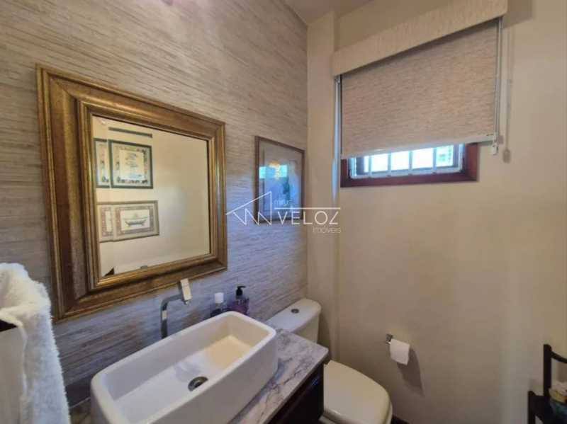 Casa à venda com 4 quartos, 229m² - Foto 25