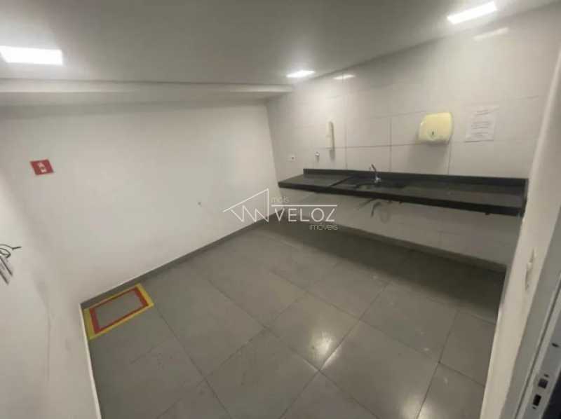 Depósito-Galpão-Armazém à venda, 916m² - Foto 8
