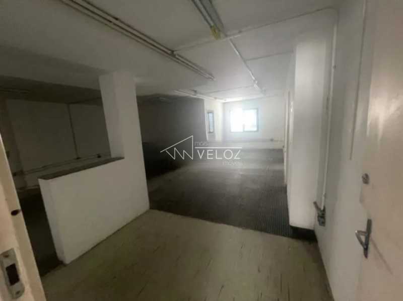Depósito-Galpão-Armazém à venda, 916m² - Foto 12