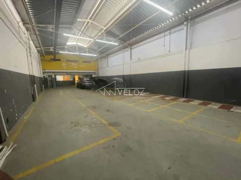 Depósito-Galpão-Armazém à venda, 916m² - Foto 2