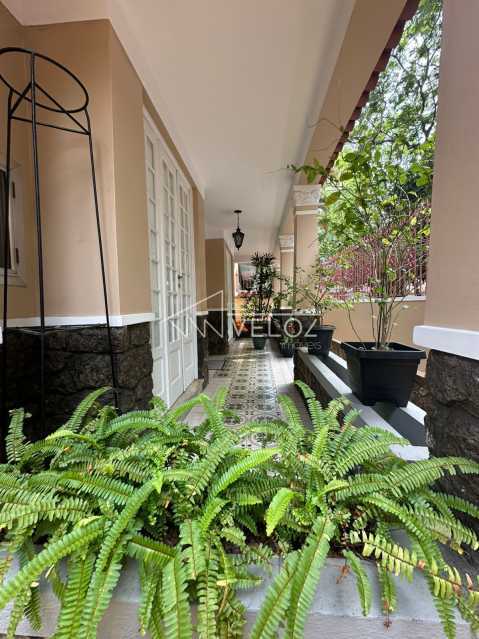 Apartamento, 3 quartos, 216 m² - Foto 13