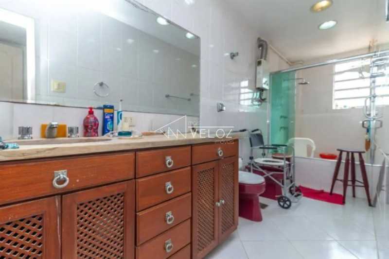 Cobertura, 3 quartos, 202 m² - Foto 1