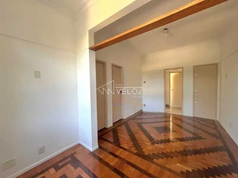Apartamento, 1 quarto, 60 m² - Foto 1
