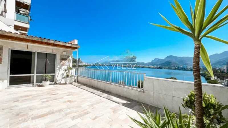 Cobertura, 3 quartos, 327 m² - Foto 19