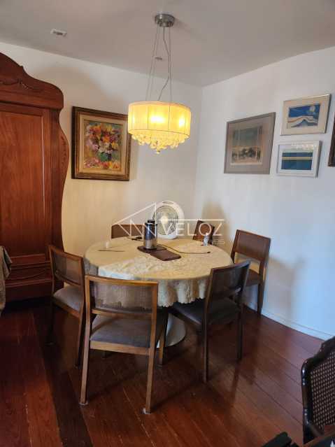 Cobertura, 3 quartos, 197 m² - Foto 4