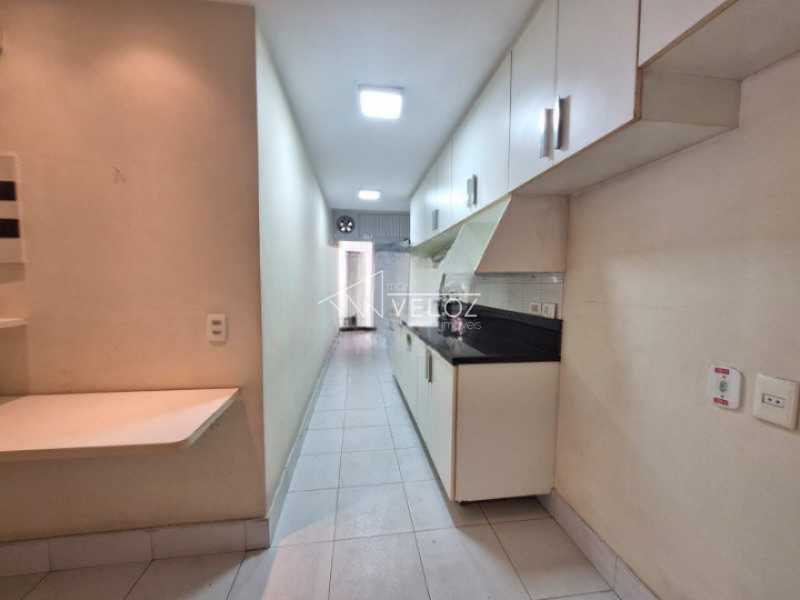 Cobertura, 3 quartos, 222 m² - Foto 17